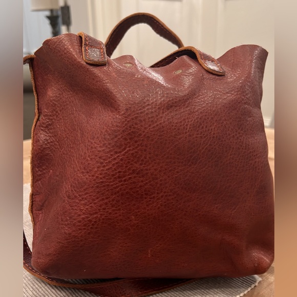 Portland leather company mini crossbody in nutmeg. - Picture 3 of 4